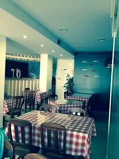 Ribeiro Hotell 2*